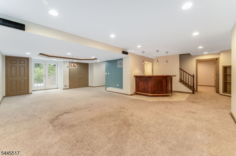 209 Kuhl Road Flemington, NJ 08822 - Photo 33 of 50