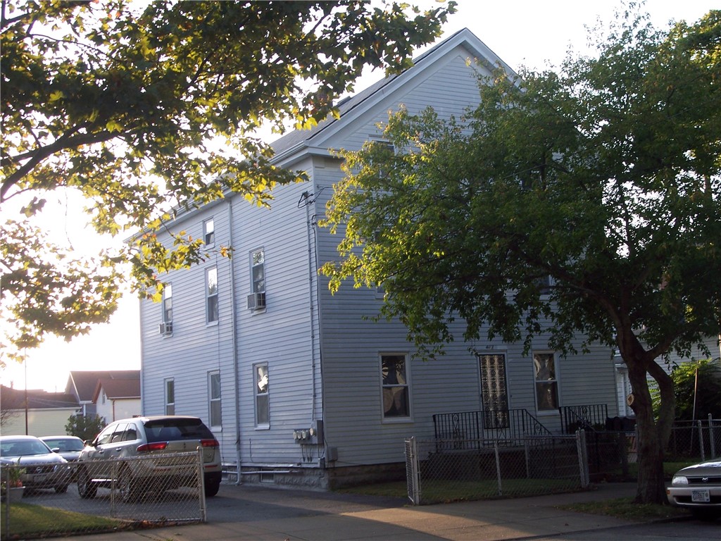 427 HIGH STREET THIRD FLOOR