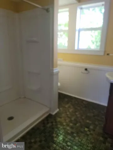a bathroom with a bathtub