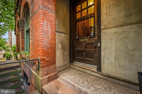 $550,000 | 2024 Park Avenue, Baltimore, MD 21217