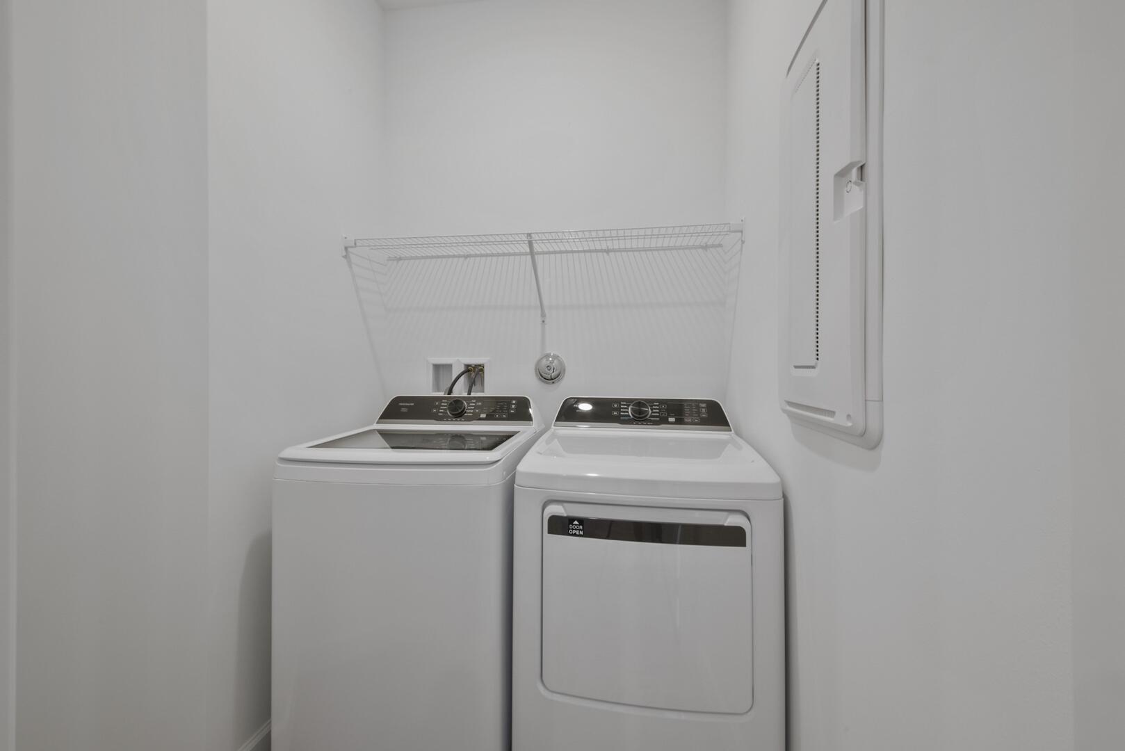 13812 Hero Path Delray Beach, FL 33484 - Photo 17 of 25 Laundry Room