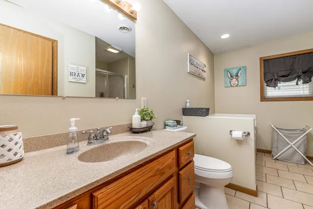 $329,000 | 1390 21st Street, Hazel Green, WI 53811