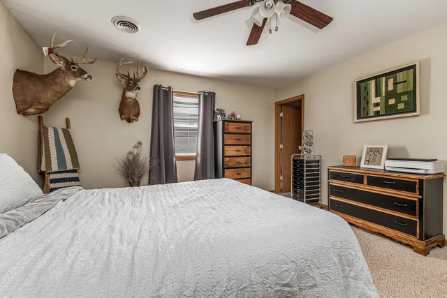 $329,000 | 1390 21st Street, Hazel Green, WI 53811