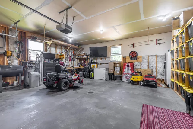 $329,000 | 1390 21st Street, Hazel Green, WI 53811