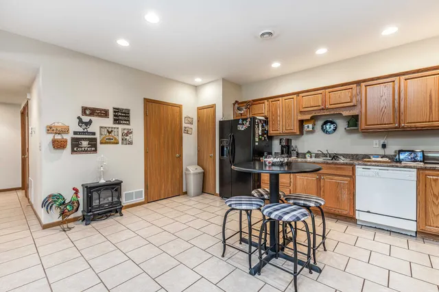 $329,000 | 1390 21st Street, Hazel Green, WI 53811