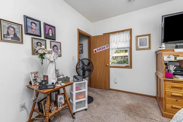 $329,000 | 1390 21st Street, Hazel Green, WI 53811