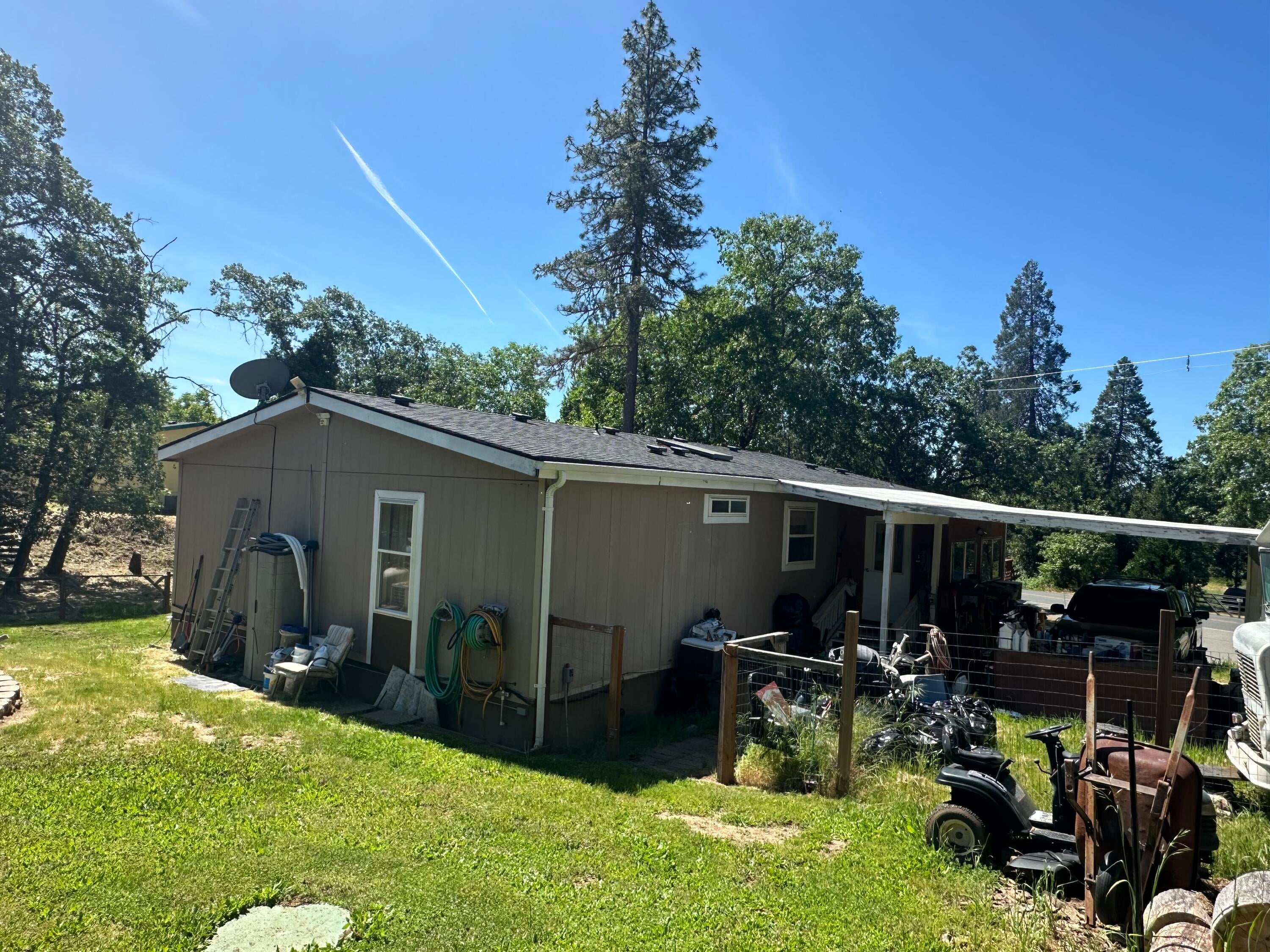 879 Three Pines Road Grants Pass, OR 97526 - Photo 9 of 15 9