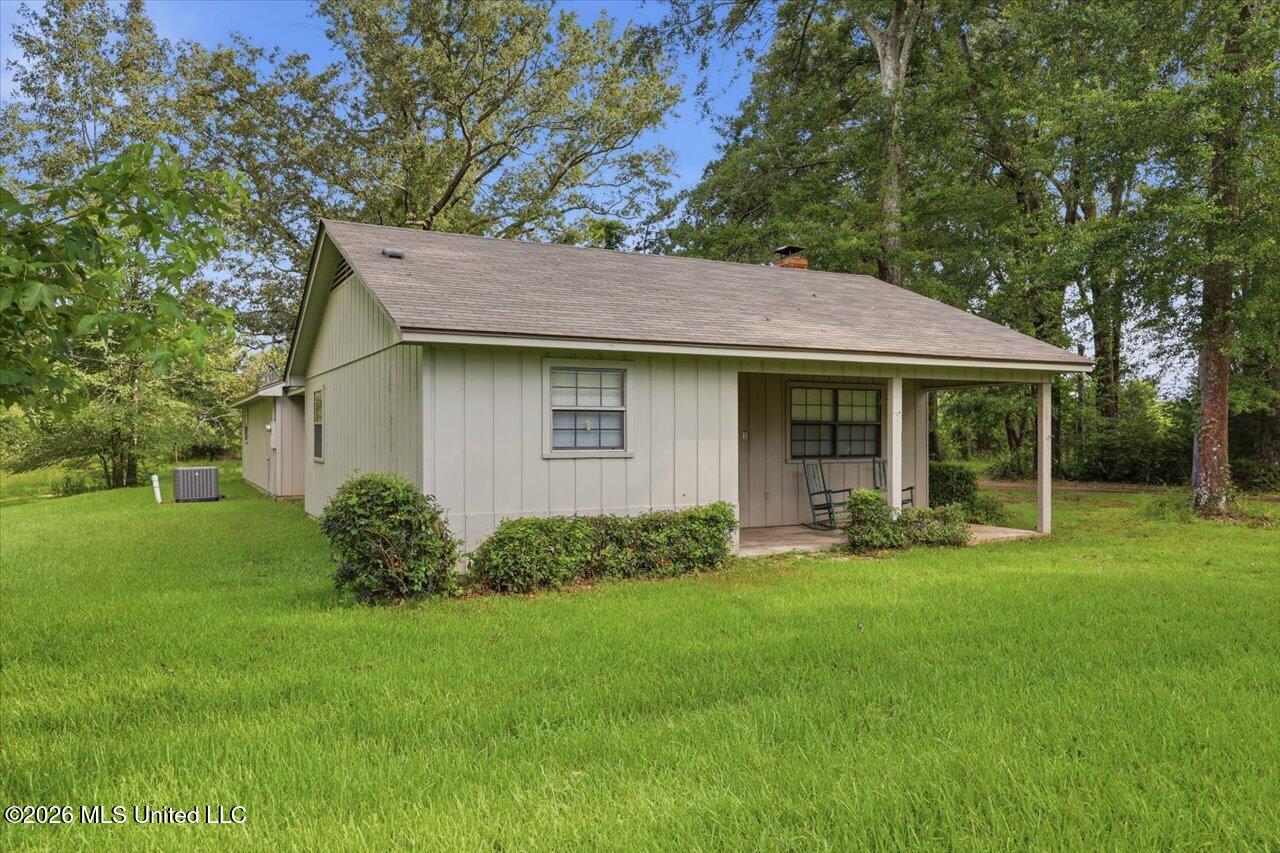 1031 Thigpen Road Raymond, MS 39154 - Photo 3 of 56 02-1031 Thigpen Rd _ Hometoursms.com