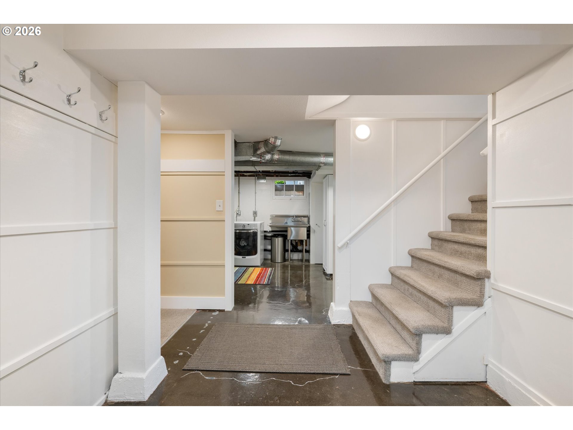 8108 Southwest 9th Avenue Portland, OR 97219 - Photo 26 of 40