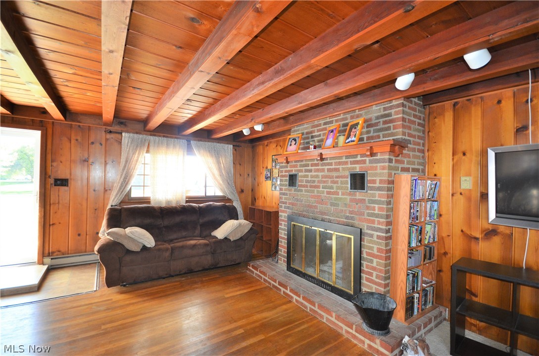 16011 Sperry Road Vermilion, OH 44089 - Photo 4 of 21 Gallery Image 4