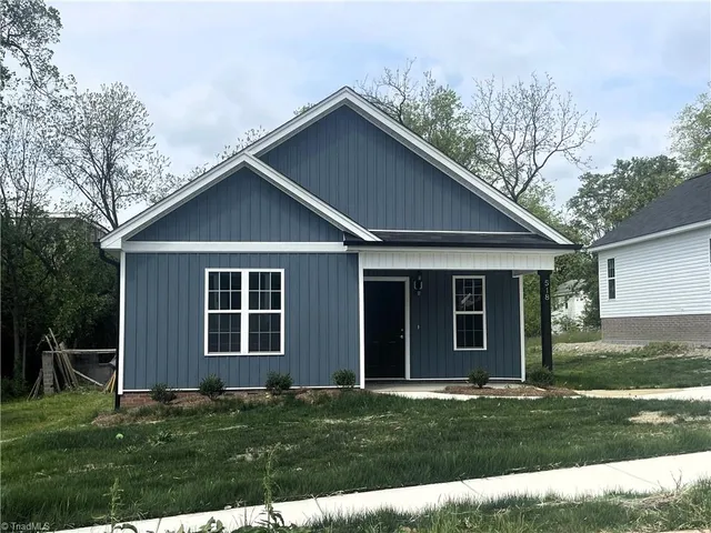 $199,900 | 518 Whiteoak Street, High Point, NC 27260