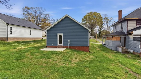 $199,900 | 518 Whiteoak Street, High Point, NC 27260