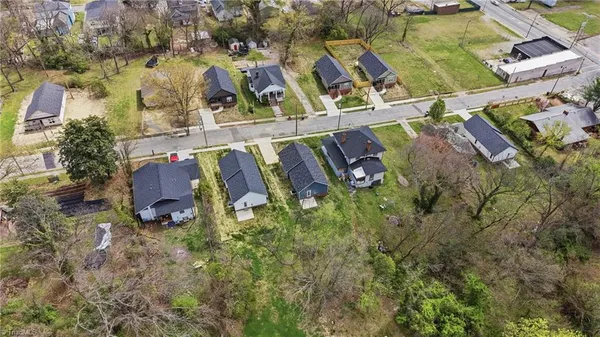 $199,900 | 518 Whiteoak Street, High Point, NC 27260