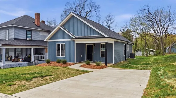 $199,900 | 518 Whiteoak Street, High Point, NC 27260