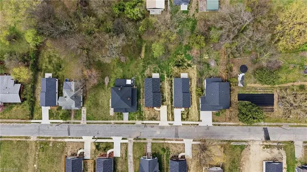 $199,900 | 518 Whiteoak Street, High Point, NC 27260