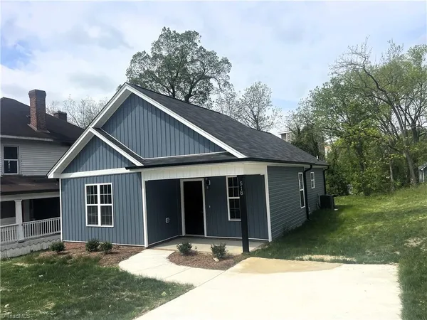 $199,900 | 518 Whiteoak Street, High Point, NC 27260