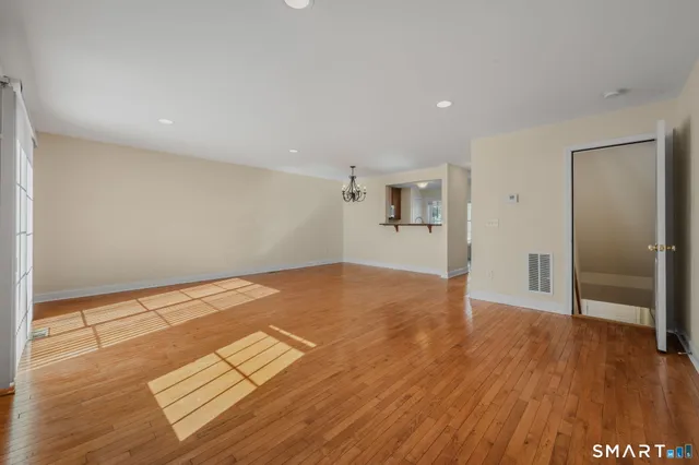 $415,000 | 15 Freedom Way, Unit 105, Niantic, CT 06357