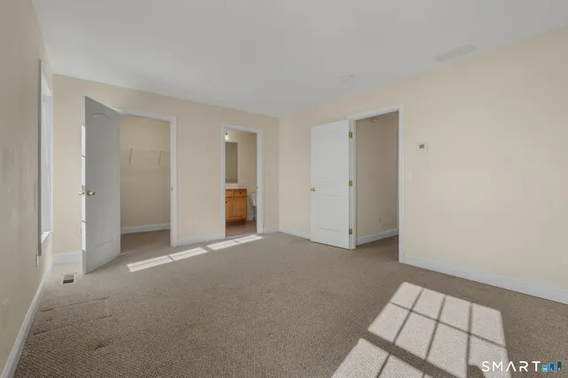 $415,000 | 15 Freedom Way, Unit 105, Niantic, CT 06357