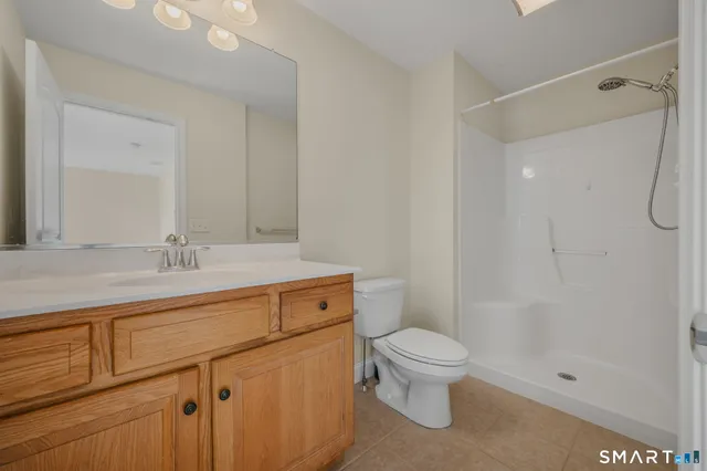 $415,000 | 15 Freedom Way, Unit 105, Niantic, CT 06357