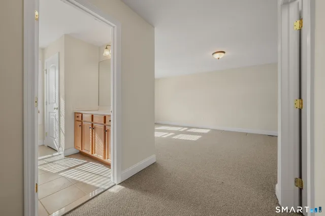 $415,000 | 15 Freedom Way, Unit 105, Niantic, CT 06357