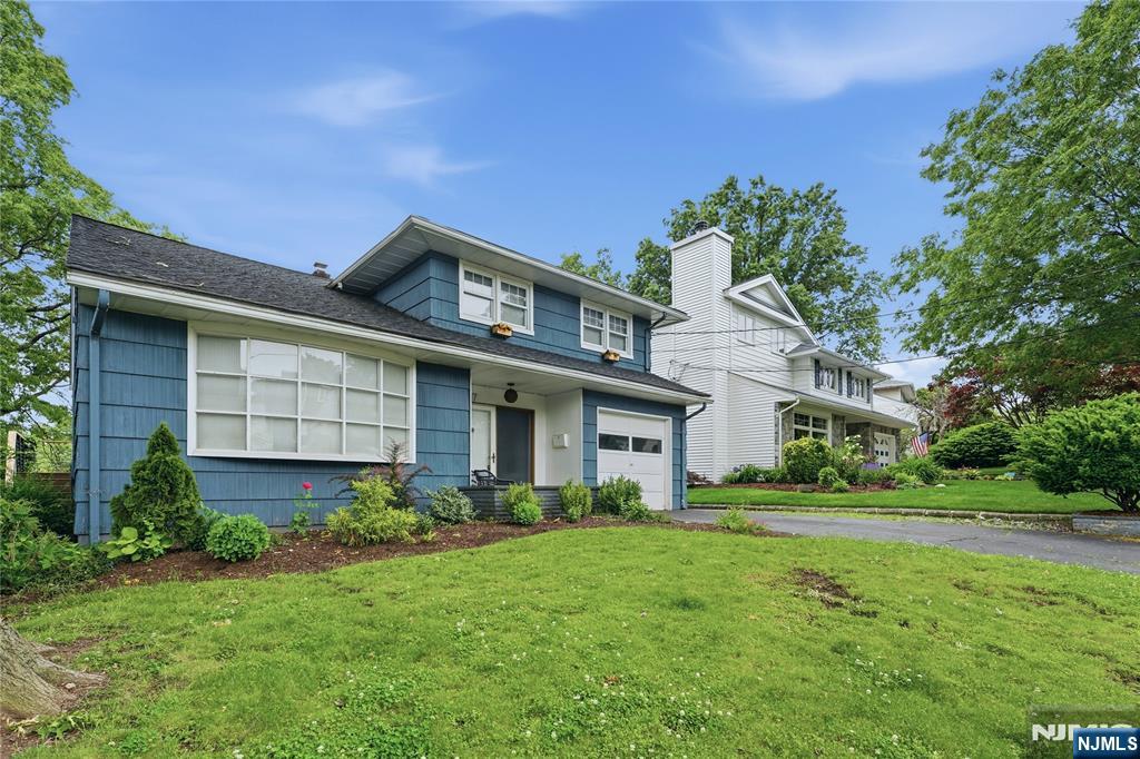 17 Arthur Drive Rutherford, NJ 07070 - Photo 44 of 46