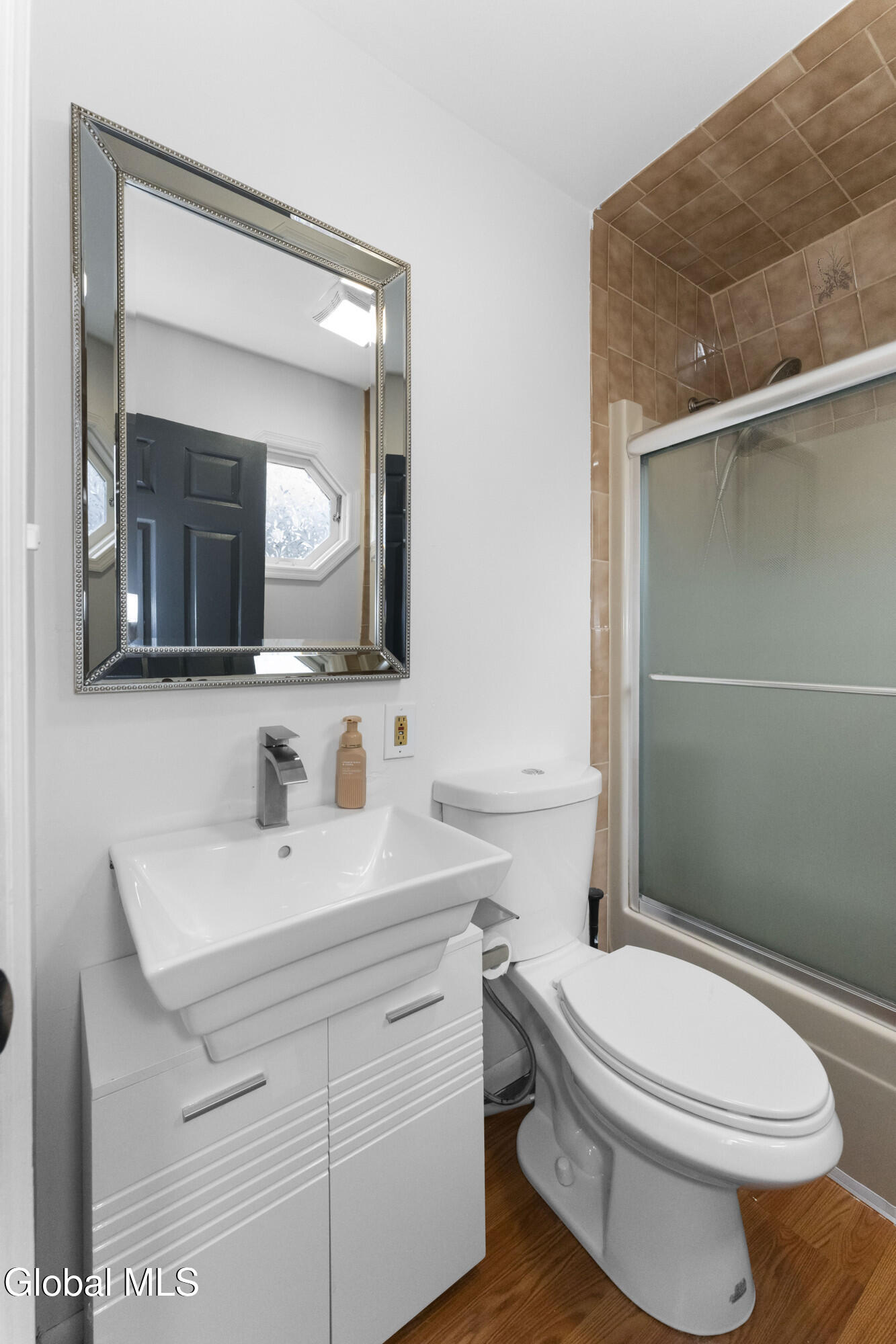 1 Keyes Lane Brunswick, NY 12180 - Photo 18 of 28 5 bathroom 1