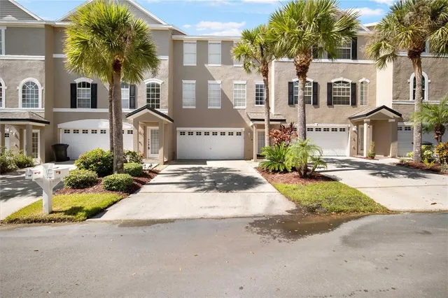 $2,950 | 16 Seagrape Circle, Clearwater, FL 33759