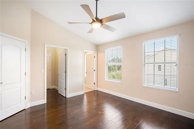 $2,950 | 16 Seagrape Circle, Clearwater, FL 33759