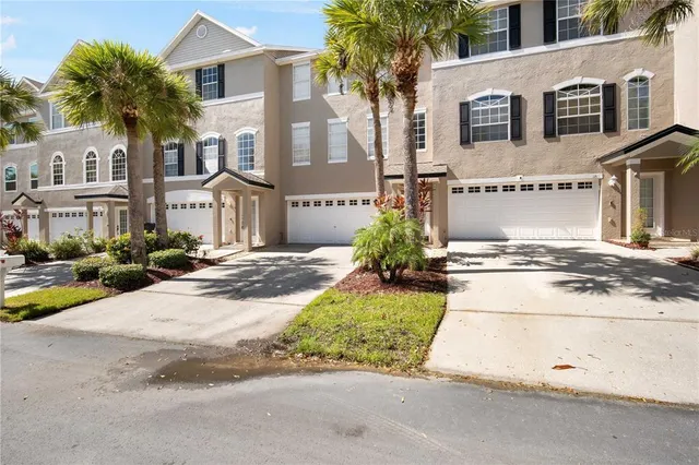 $2,950 | 16 Seagrape Circle, Clearwater, FL 33759
