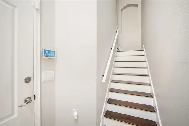 $2,950 | 16 Seagrape Circle, Clearwater, FL 33759