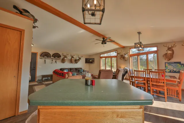 $1,324,900 | 20695 English Hollow Road, Blanchardville, WI 53516
