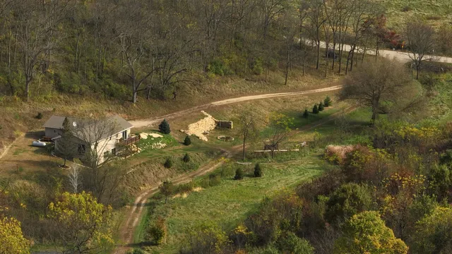 $1,324,900 | 20695 English Hollow Road, Blanchardville, WI 53516