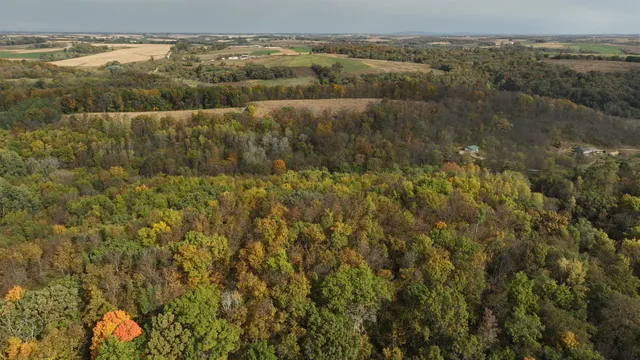 $1,324,900 | 20695 English Hollow Road, Blanchardville, WI 53516