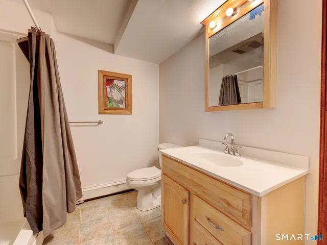 $275,000 | 5 Kathleen Drive, Willimantic, CT 06226