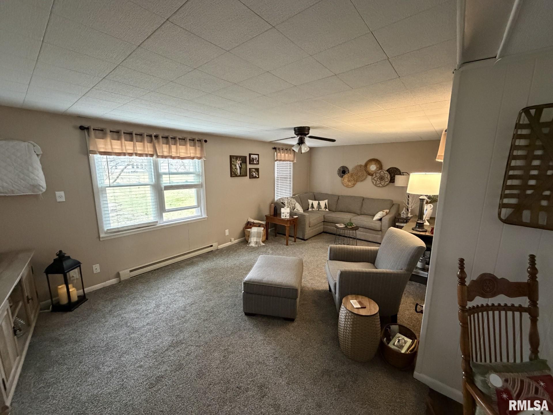 1160 Lawrence Drive Canton, IL 61520 - Photo 3 of 12