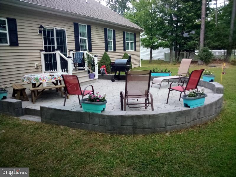 24712 Draper Loop Georgetown, DE 19947 - Photo 11 of 45 back patio