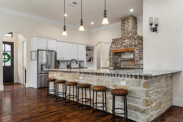 $830,000 | 812 South Duncan Creek Court, Weatherford, TX 76087