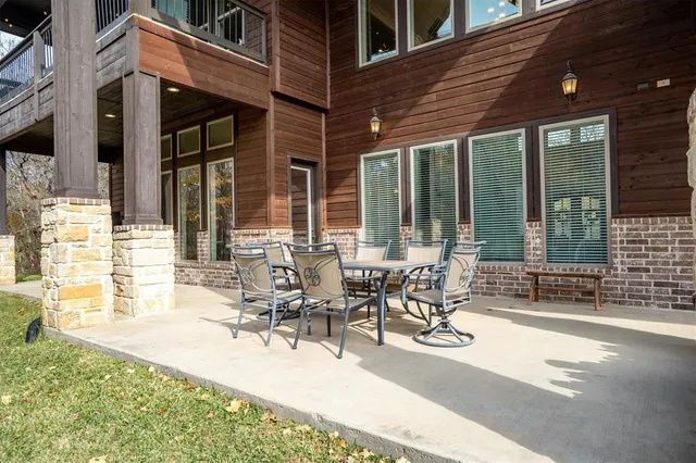 $830,000 | 812 South Duncan Creek Court, Weatherford, TX 76087