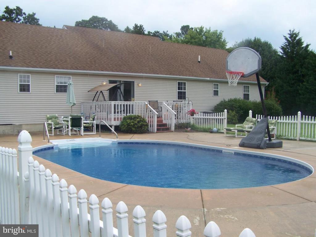 26401 Quantico Creek Road Hebron, MD 21830 - Photo 7 of 8 Gallery Image 7