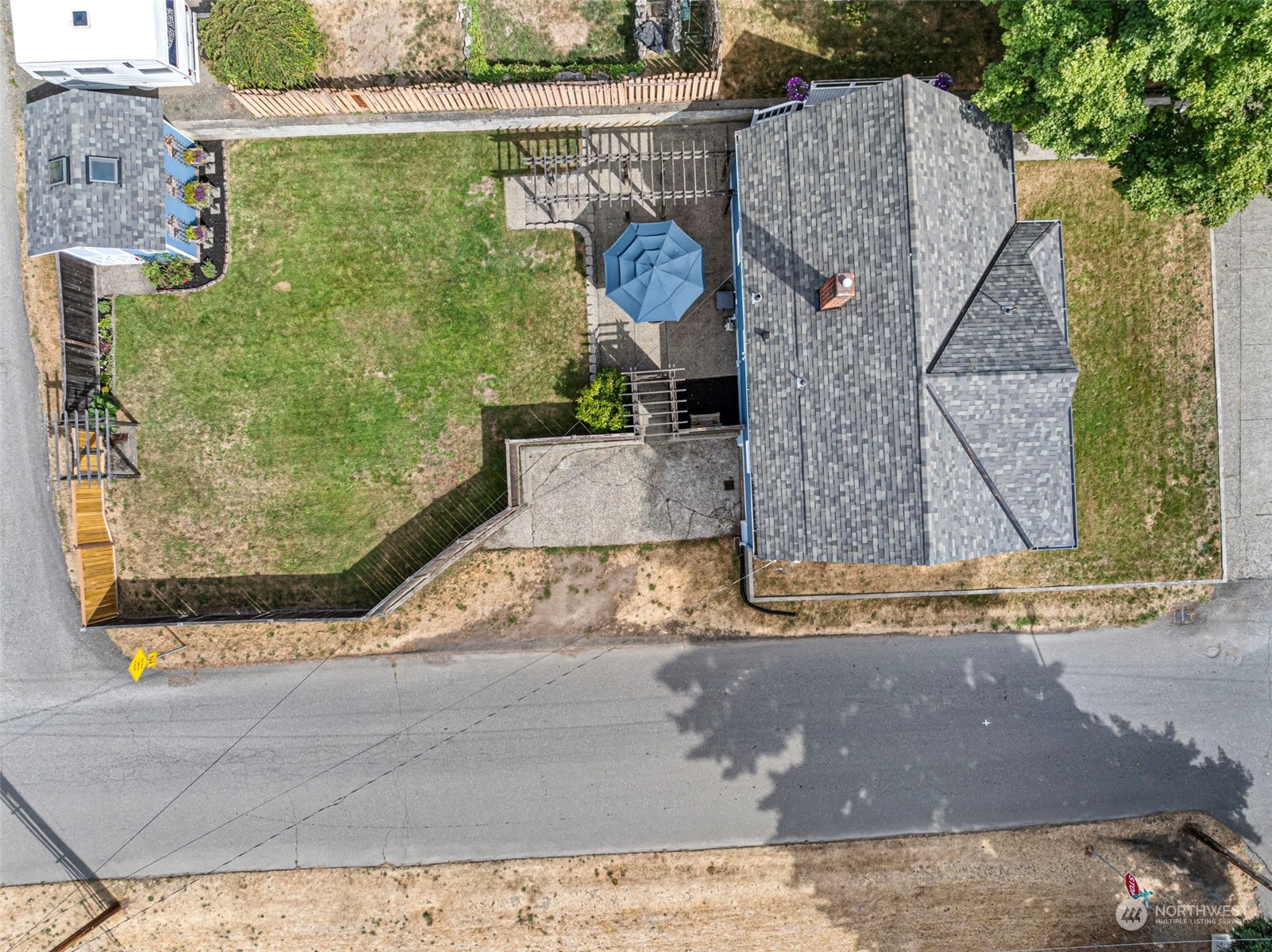 2102 East Highlands Street Bremerton, WA 98310 - Photo 23 of 26 Gallery Image 23