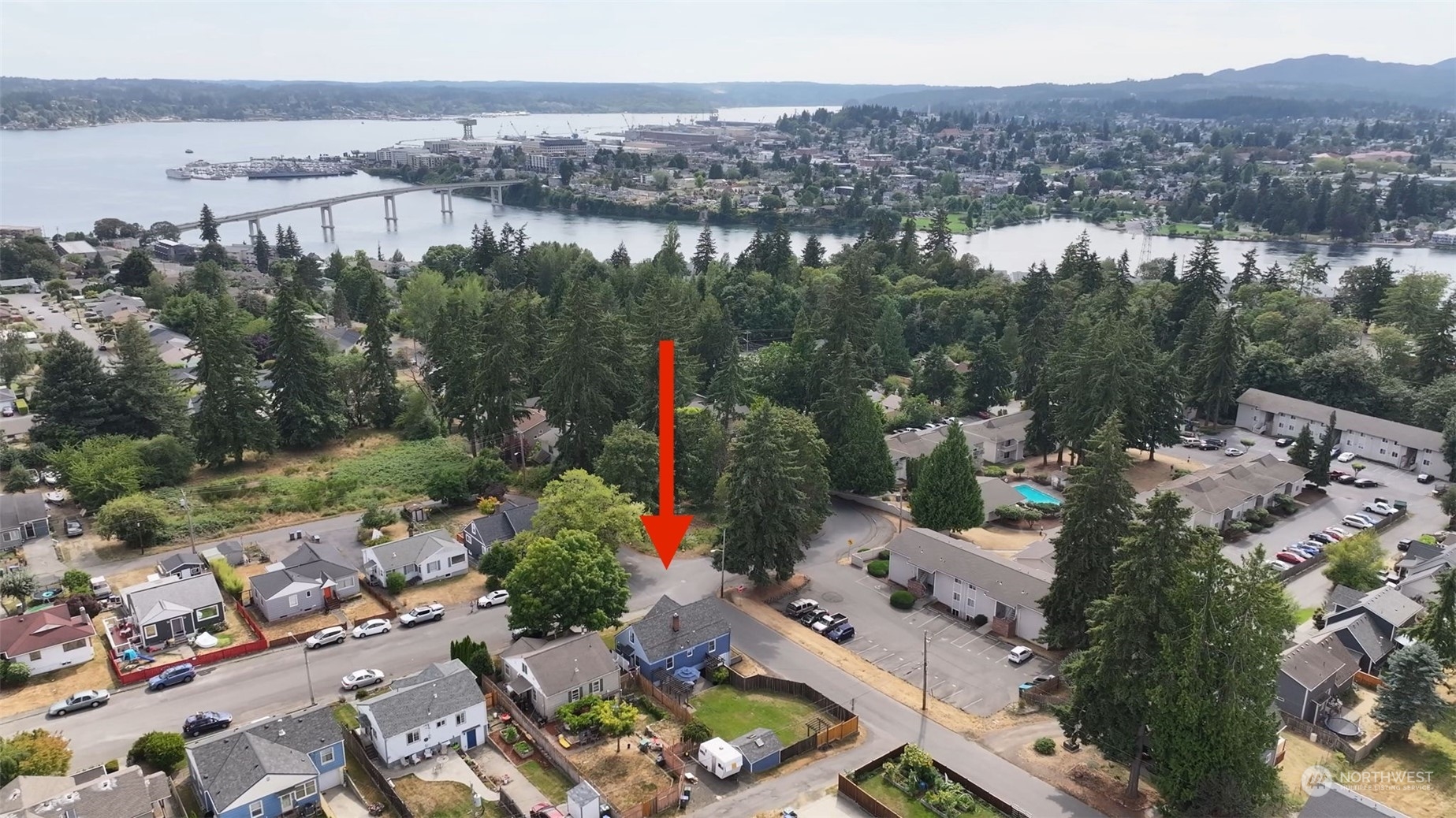 2102 East Highlands Street Bremerton, WA 98310 - Photo 24 of 26 Gallery Image 24