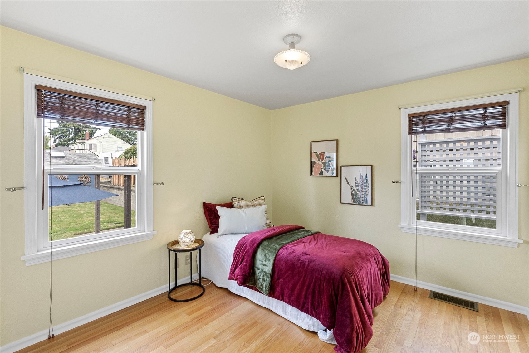 2102 East Highlands Street Bremerton, WA 98310 - Photo 10 of 26 Gallery Image 10
