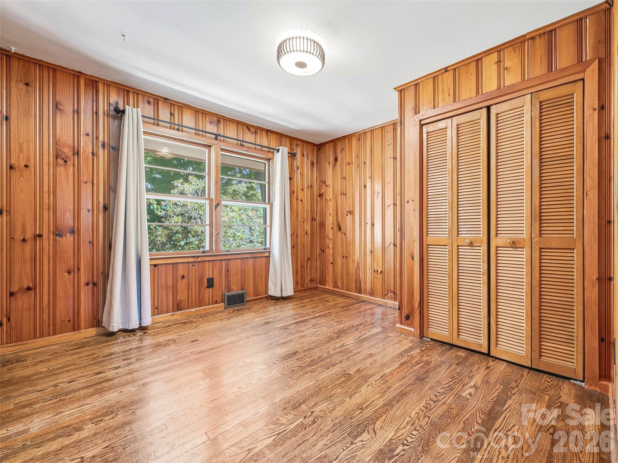 66 Hampden Road Asheville, NC 28805 - Photo 32 of 43