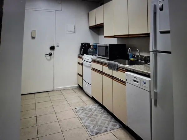 $2,550 | 44 Washington Street, Unit 309, Brookline, MA 02445