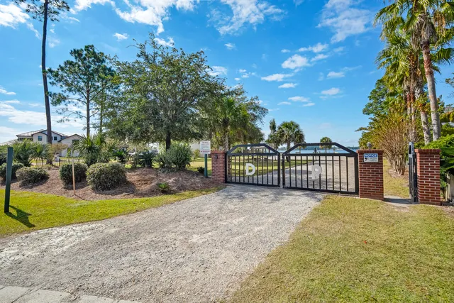 $2,900 | 114 Dana Pointe, Niceville, FL 32578