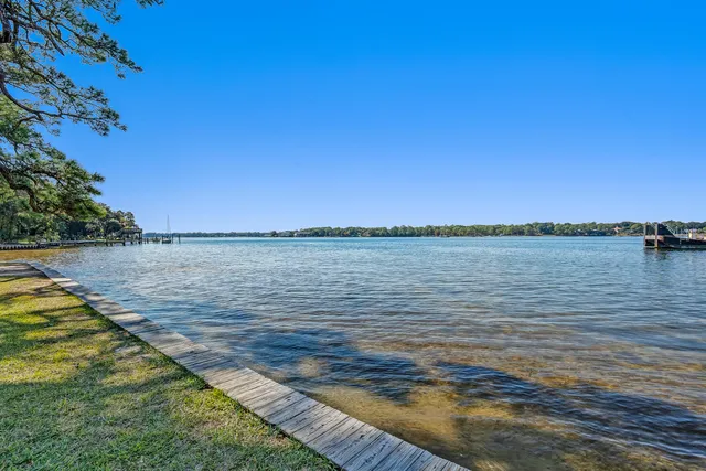 $2,900 | 114 Dana Pointe, Niceville, FL 32578