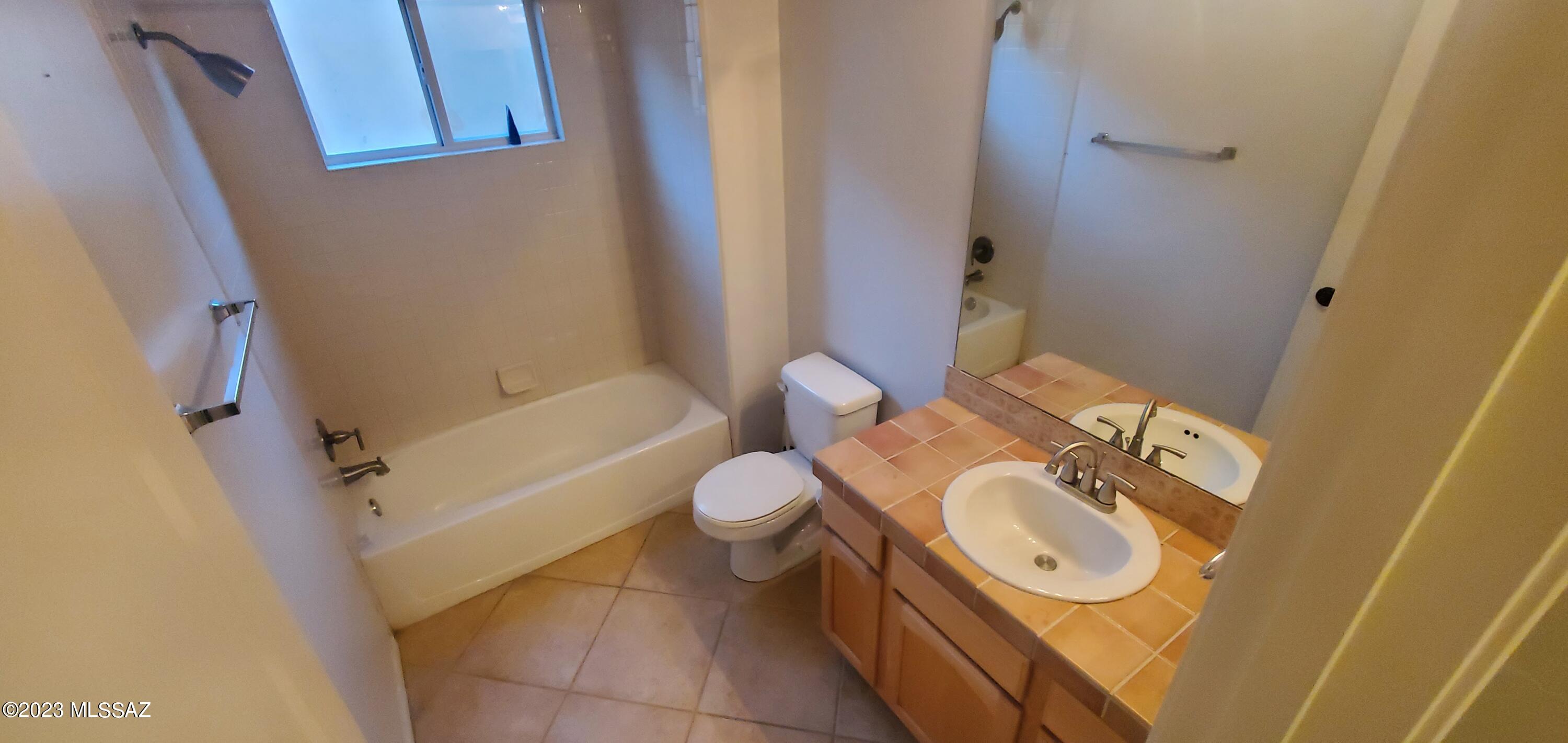 293 Circulo Bellagio Rio Rico, AZ 85648 - Photo 14 of 18
