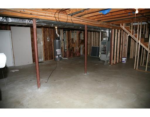 347 Tremont Street Springfield, MA 01104 - Photo 17 of 19 Gallery Image 17