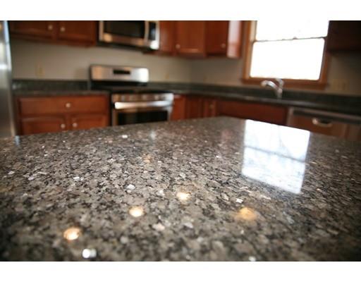 347 Tremont Street Springfield, MA 01104 - Photo 4 of 19 Gallery Image 4