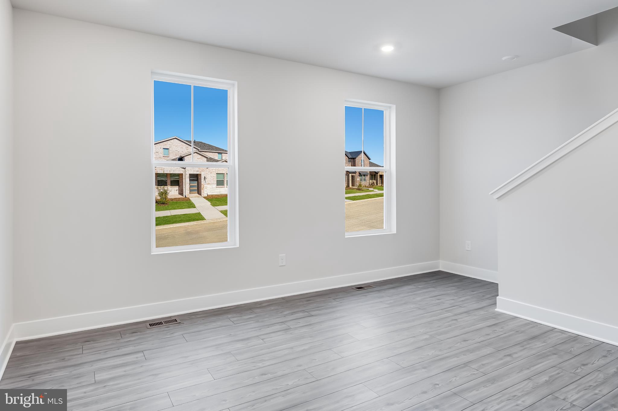 29424 Oxford Drive Millsboro, DE 19966 - Photo 16 of 118 2nd floor living room
